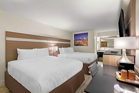 2 Queen Beds Nonsmoking