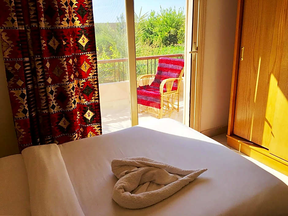 New Memnon Hotel