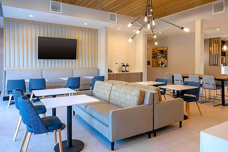 Fairfield by Marriott Inn & Suites Canton Riverstone Parkway
