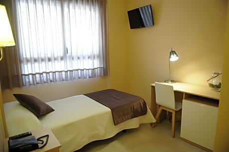 Single Room - Disability Access