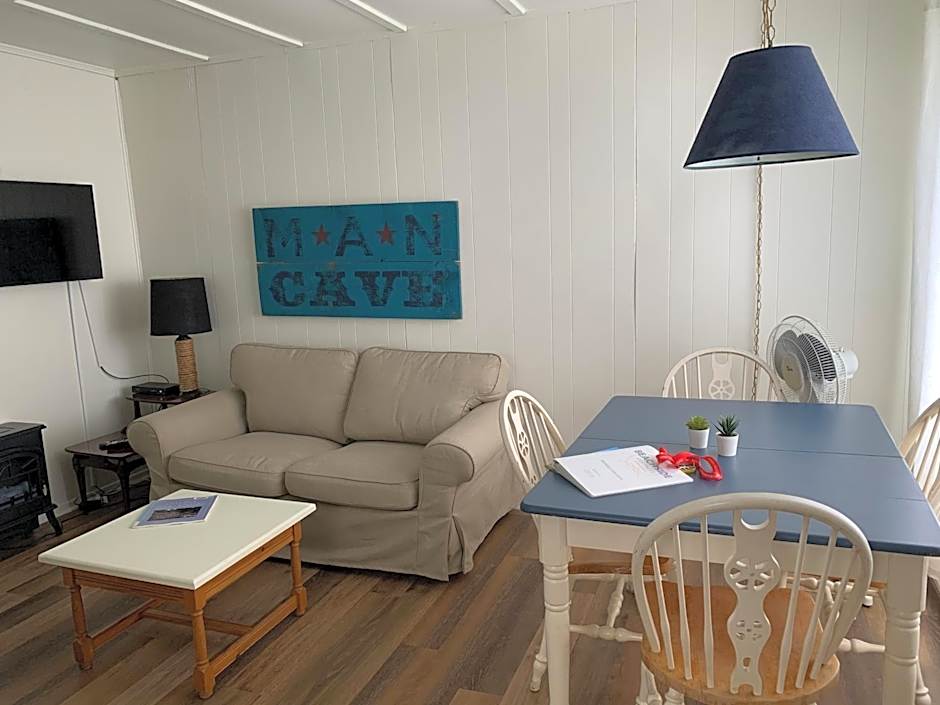 Beachside on Lake Muskoka