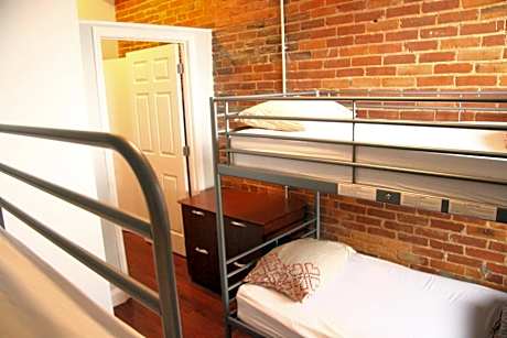 Bed in 4-Bed Mixed Dormitory Room