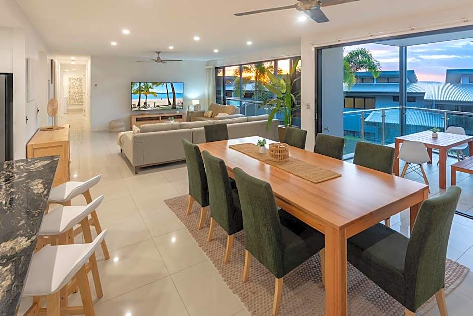 Pinnacle Apartments on Hamilton Island by HIHA