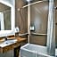 La Quinta Inn & Suites by Wyndham Alvin
