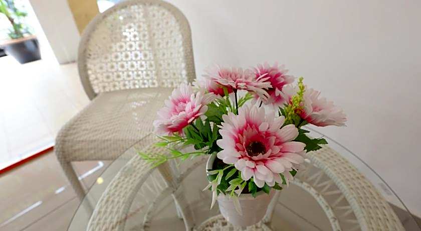 1 Hotel Taman Connaught