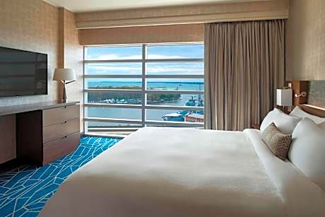King Room with Lake View