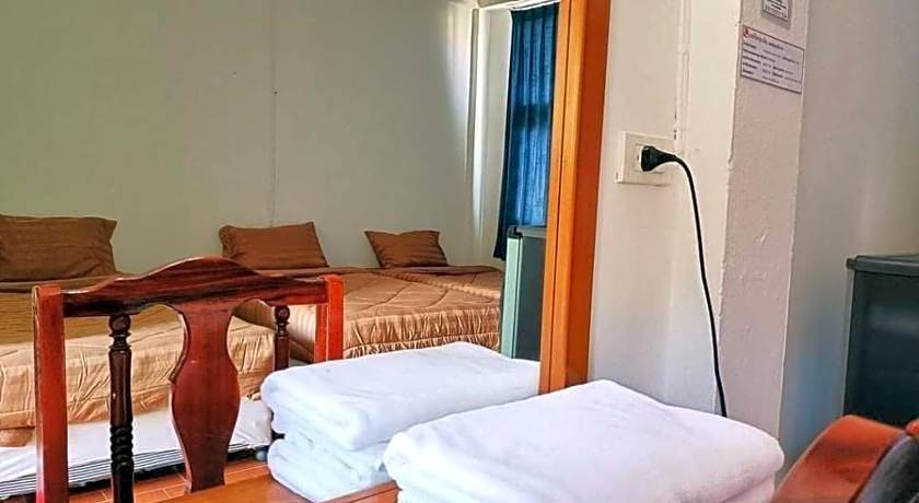 Piyaporn Hill Paradise Hotel