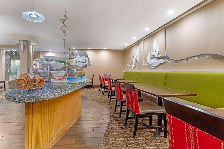 Comfort Suites Monroeville - Pittsburgh East