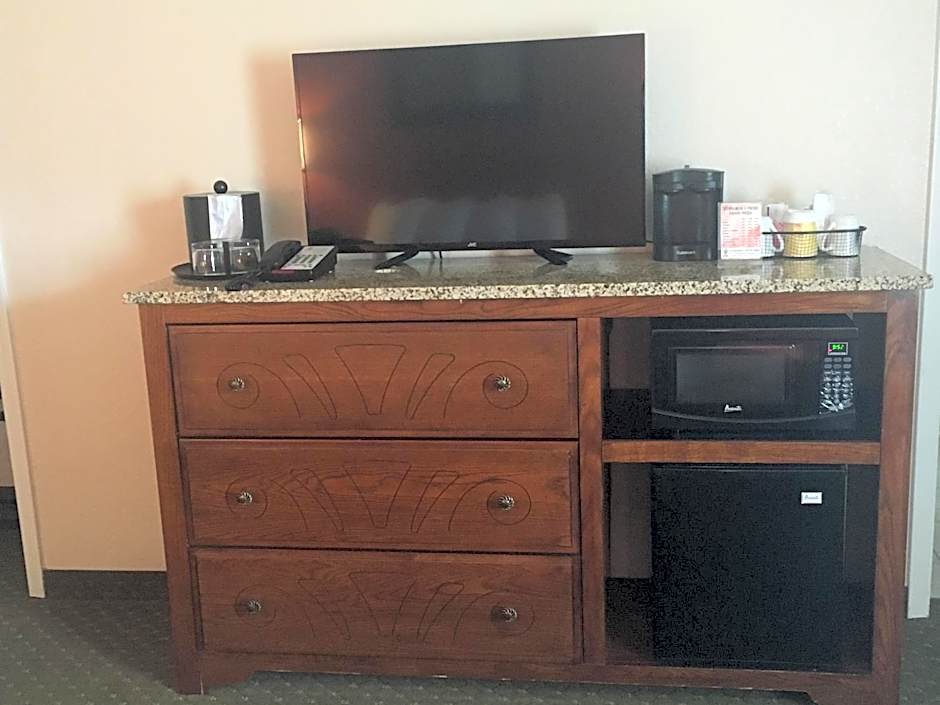 Ramada by Wyndham Elko Hotel at Stockmen's Casino