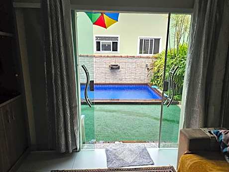 Duplex Inteiro com Piscina , Sauna & Churrasqueira