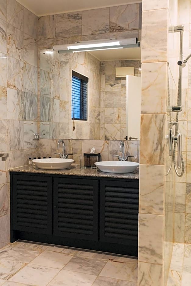 Maruia River Retreat