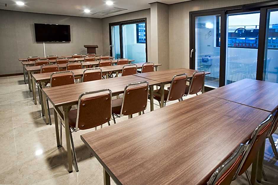 Cs Premier Hotel Anyang