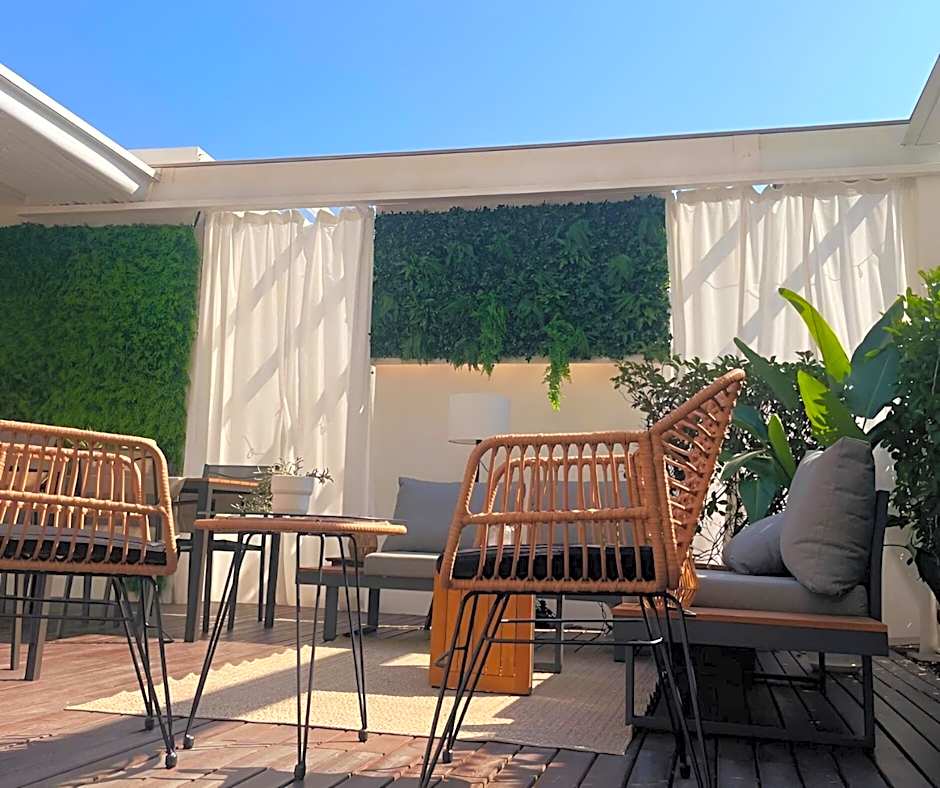 Amare Suite & Apartments