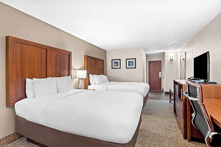 Comfort Inn University