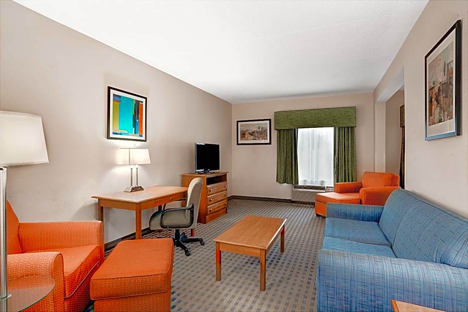 Wingate by Wyndham Atlanta Airport Fairburn