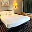 Lark Motel Willits