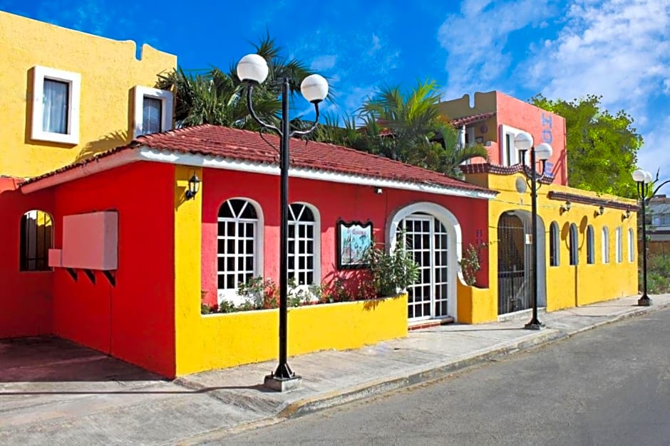 Hotel Acuario PLAYA DEL CARMEN