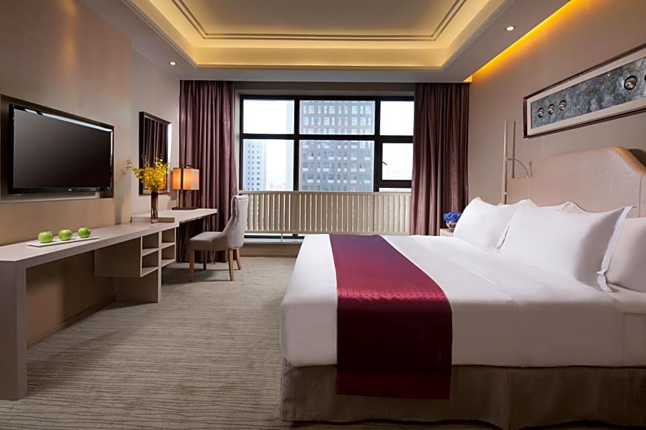 Holiday Inn & Suites Hulunbuir, an IHG Hotel