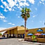 Days Hotel by Wyndham Peoria Glendale Area