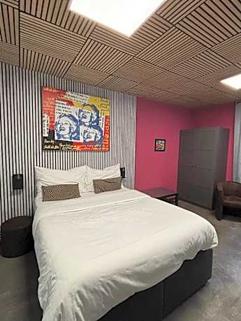 Standard Double Room with Courtyard View