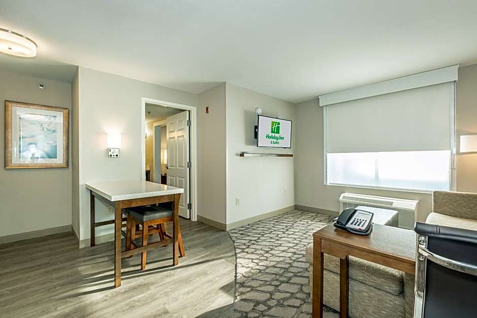 Holiday Inn Hotel and Suites Peachtree City By IHG