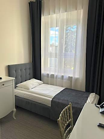 Small Twin Room