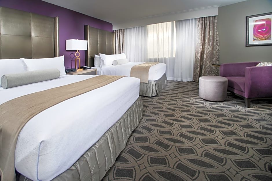 Crowne Plaza Saddlebrook By IHG