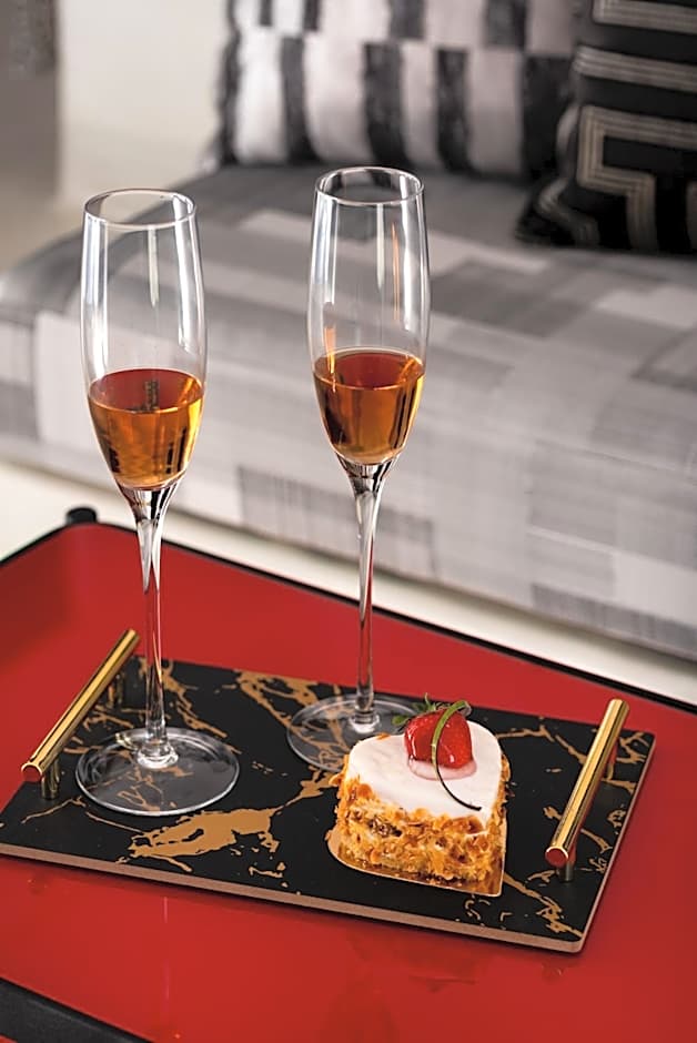 Saint Sin Suites - Adults Only