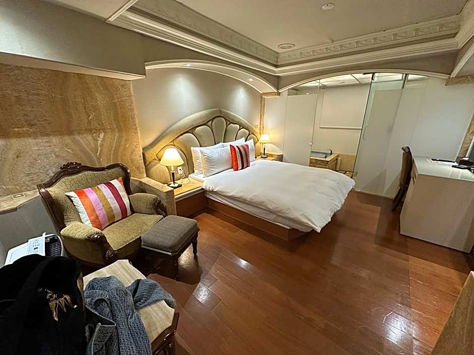 Deja Vu Hotel