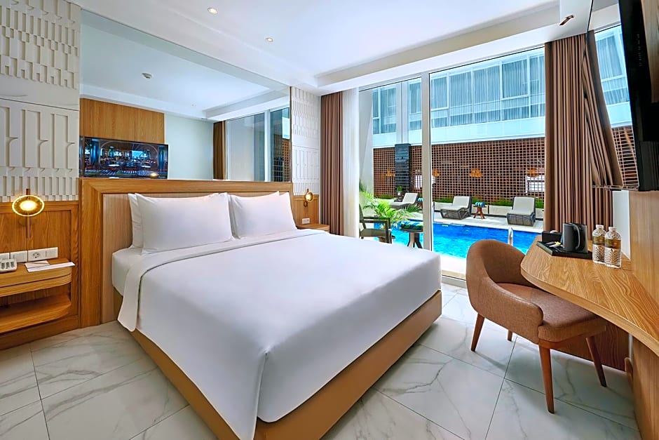 Golden Hill by Golden Tulip