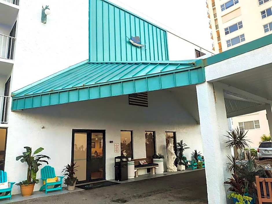 Beachside Hotel