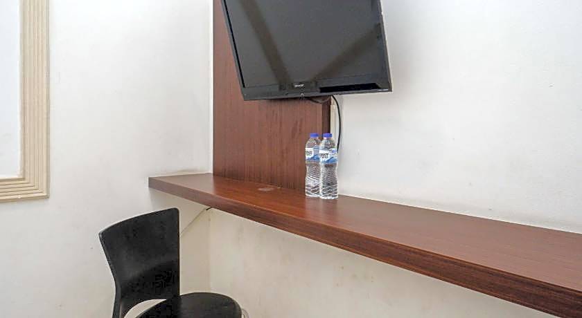 RedDoorz @ Hotel Artama Pandanaran Semarang