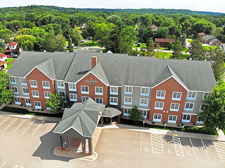 Country Inn & Suites by Radisson, Red Wing, MN