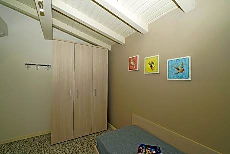 Two-Bedroom Apartment with Lake View