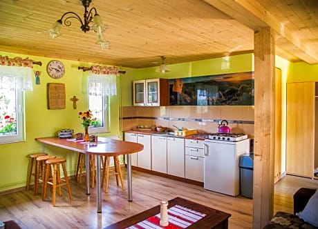 Domki i Apartamenty Rogate Anioły