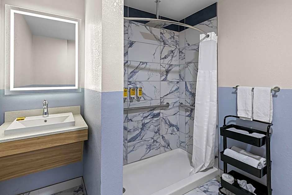 Best Western Buffalo Inn & Suites