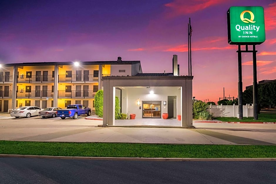 Quality Inn Tulsa Central
