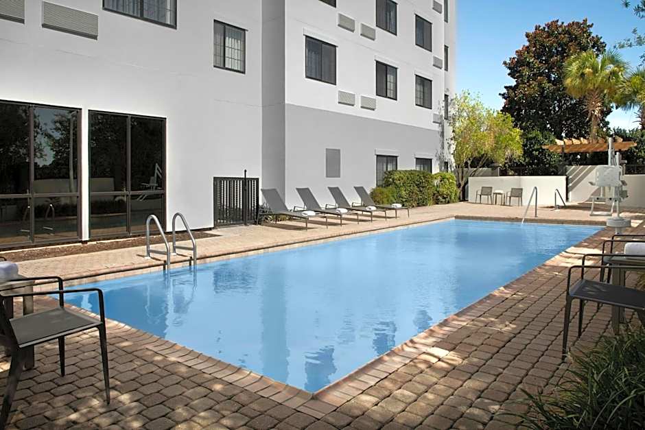 Courtyard by Marriott Pensacola Downtown