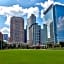 Holiday Inn Express Hotel & Suites Houston-Downtown Convention Center