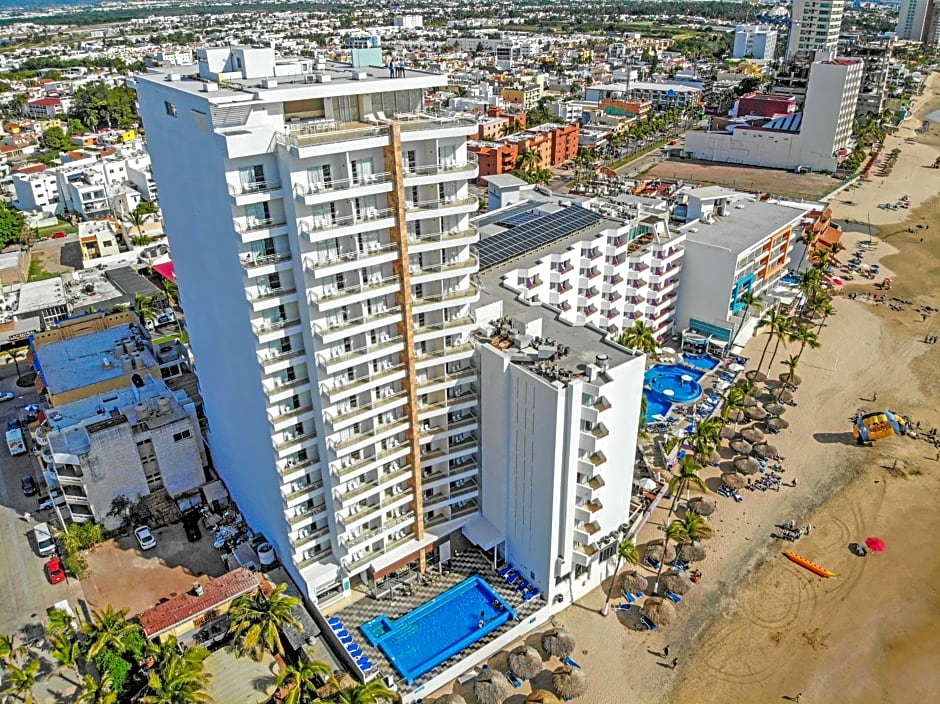 Pacific Palace Beach Tower Hotel