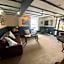 The Top House Inn