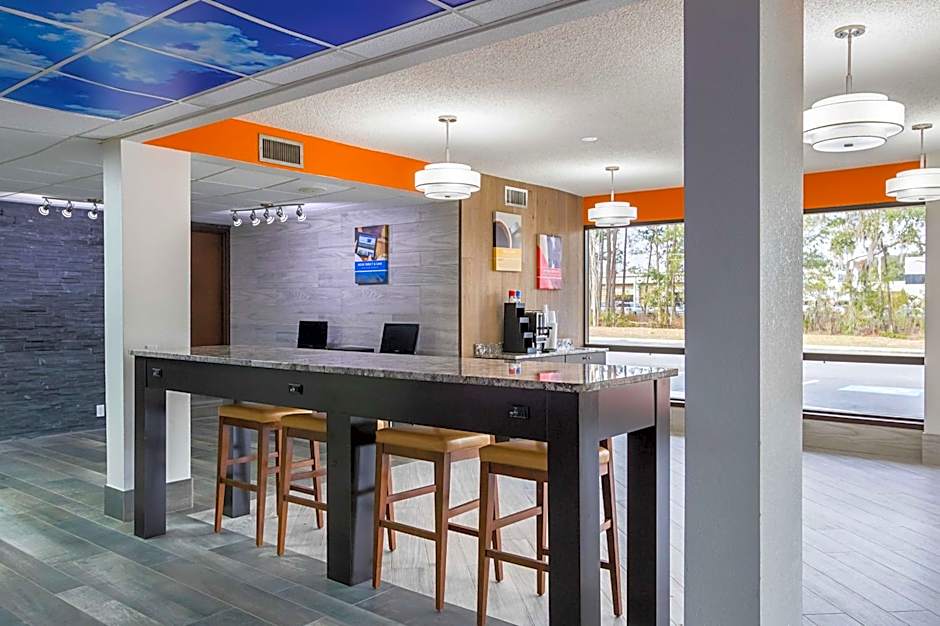 Motel 6-Savannah, GA - Midtown