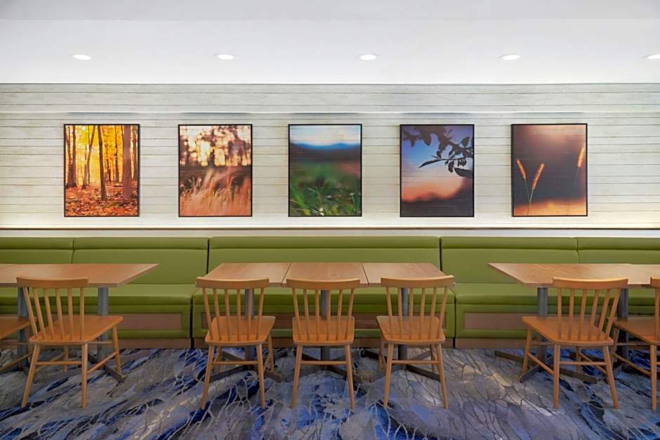 Fairfield Inn & Suites by Marriott Reading Wyomissing