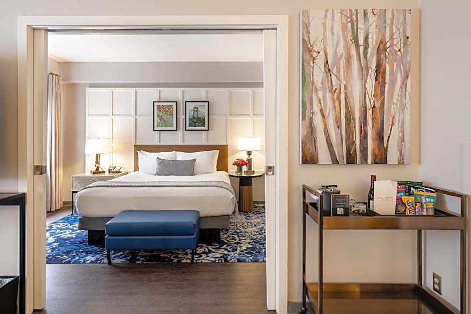 Heathman Hotel