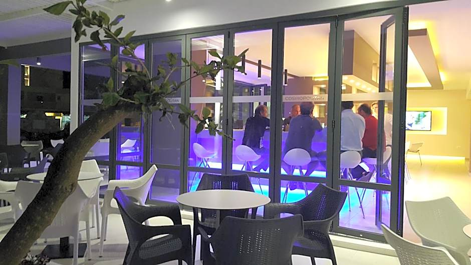Cosmopolitan Hotel
