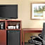Travelodge by Wyndham Oshawa Whitby