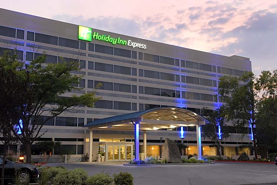 Holiday Inn Express Boise University Area By IHG