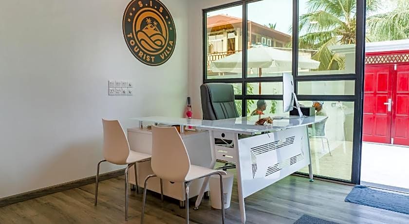 SIS Tourist Villa