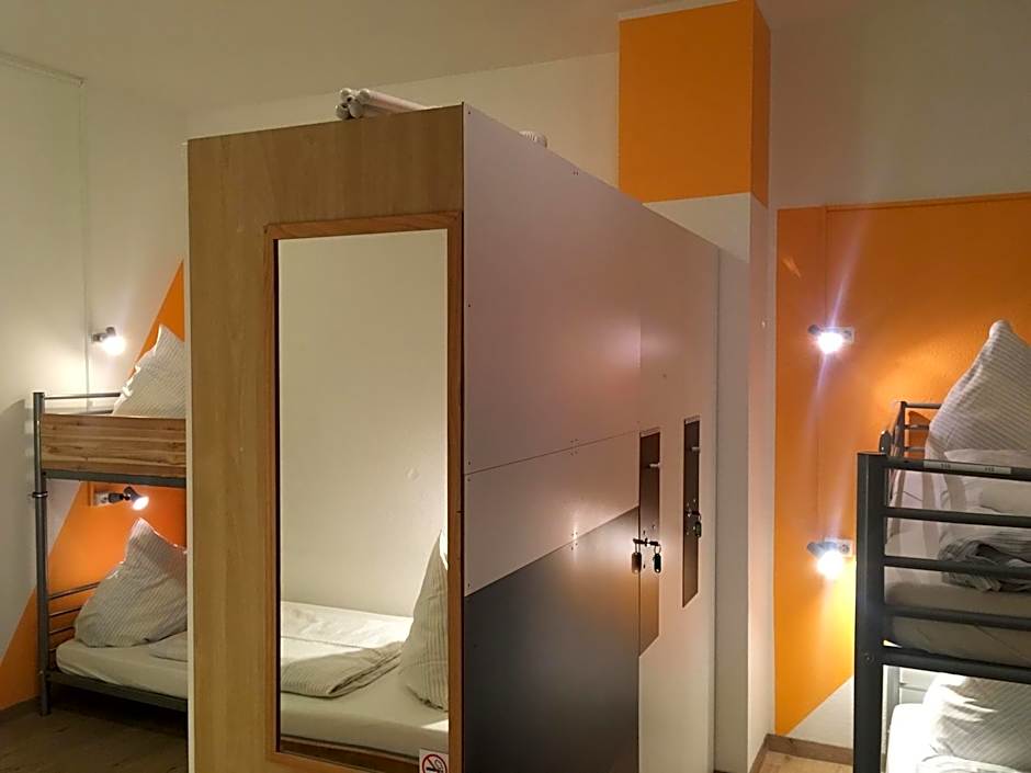 Gästehaus Kaiserpassage- Ihr Cityhostel