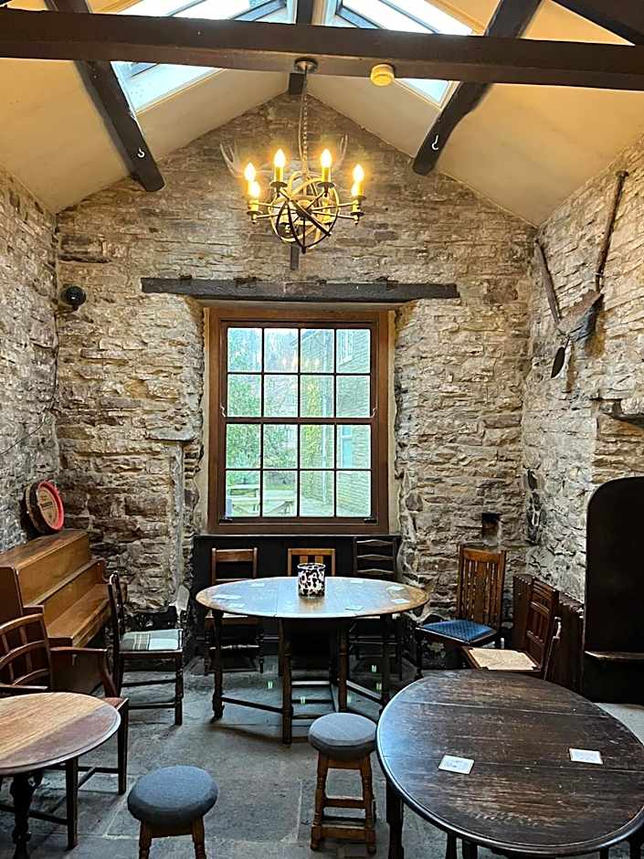 The Green Dragon at Hardraw